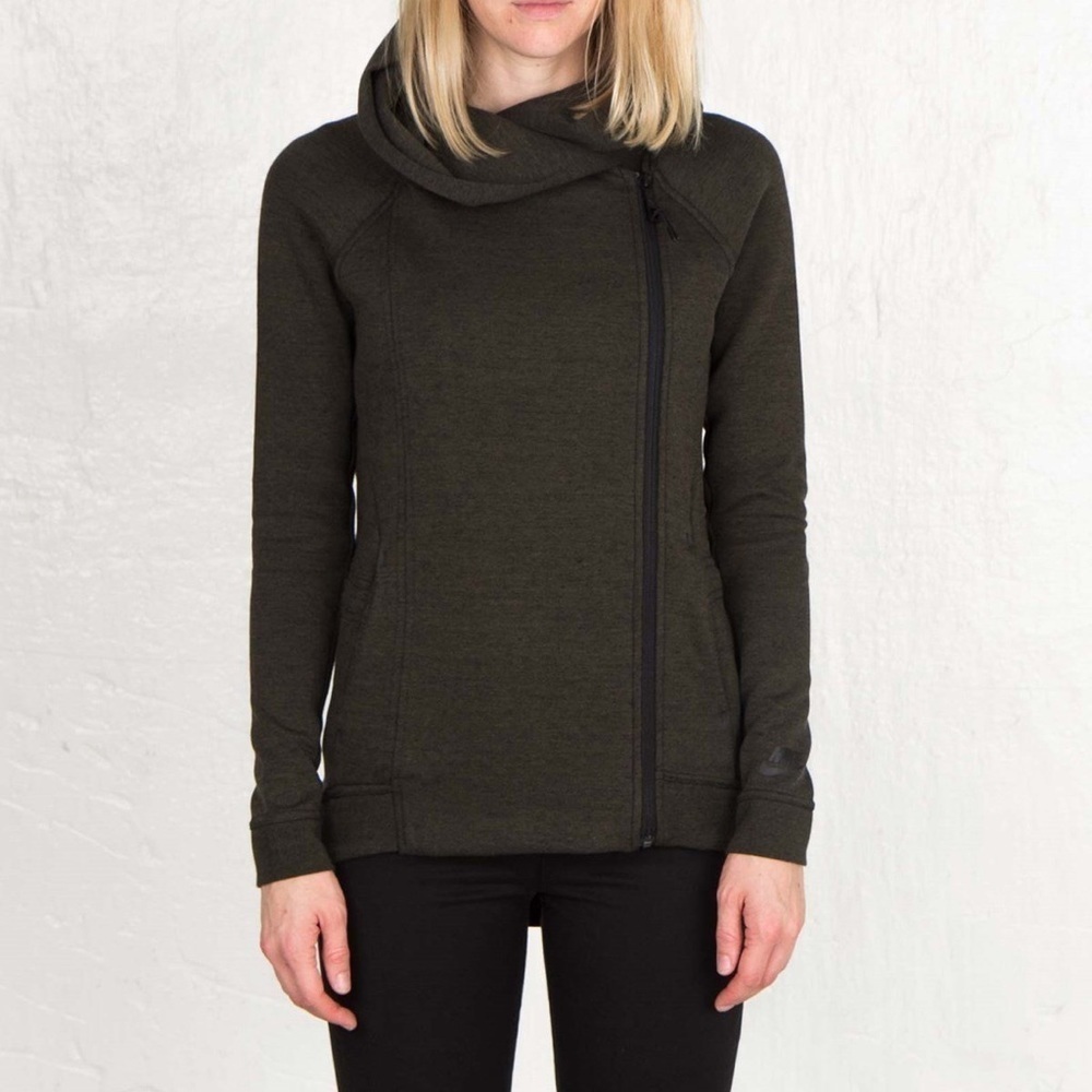 NIKE Tech Fleece Cape Hoodie Jacket